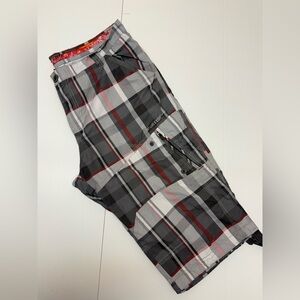 P223- Point Zero Gray and Red Plaid Cargo Shorts